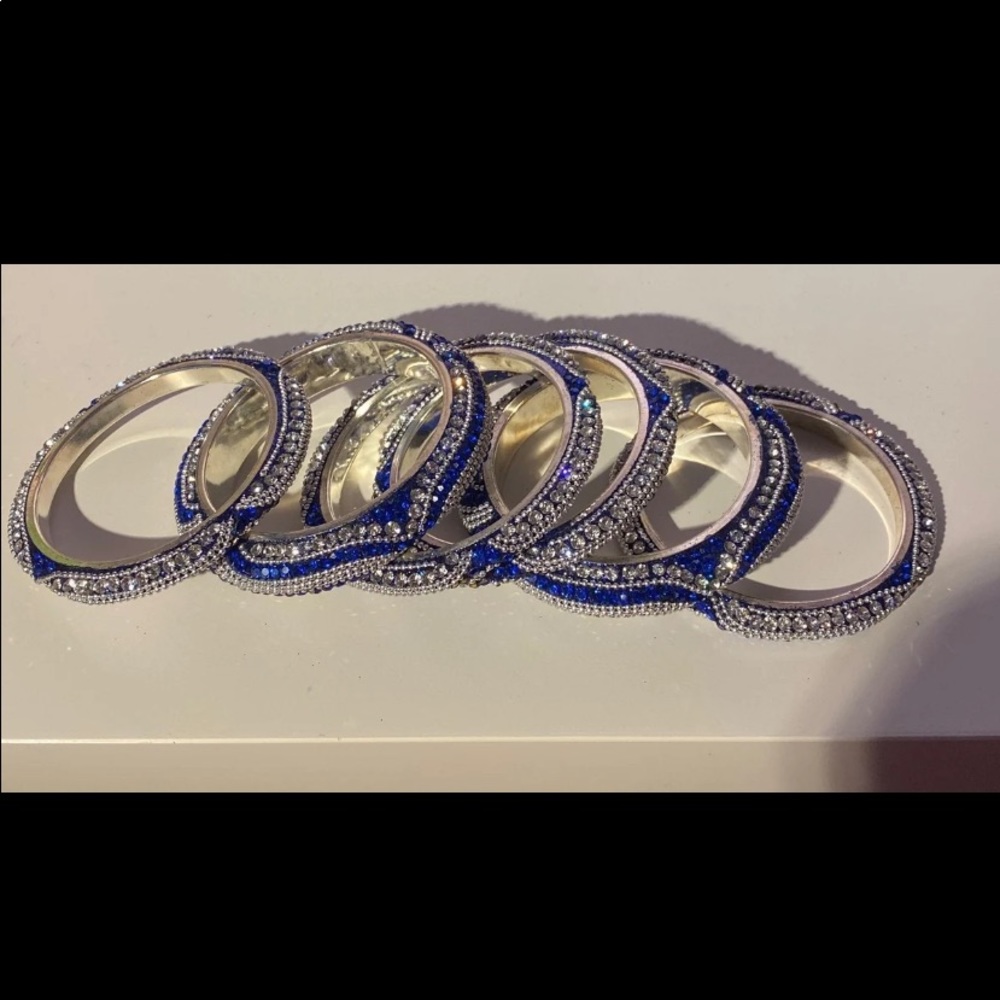 6 bracelet set (bangles)